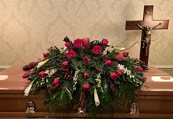 Signature Spray In Hot Pink