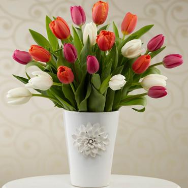 The Pacific Trends&trade; Bouquet for Kathy Ireland Home