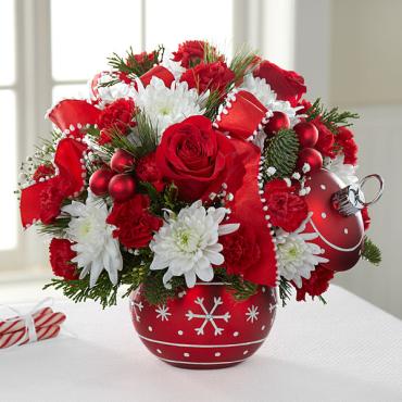 The Season&#39;s Greetings&trade; Bouquet